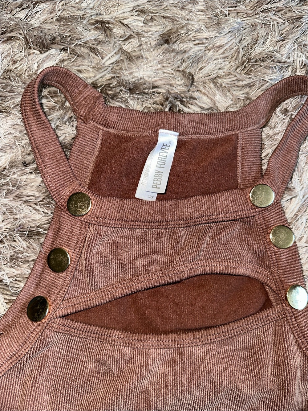 Pebby Forevee Women’s 1/2X Studded Super Stretchy Brown Ribbed Cutout Tank Top - Picture 3 of 8